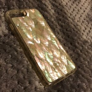 Oyster shell IPhone 7 Plus phone case